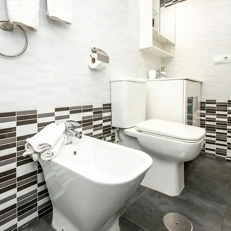 Cozy Renovated Apartement In Center Of Marbella. Apartment