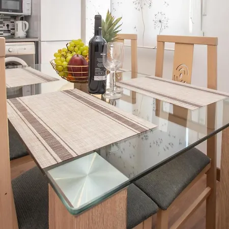 Apartment Cozy Renovated Apartement In Center Of Marbella.